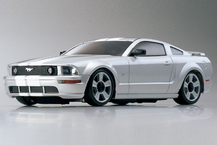 ford_mustang_gt_silver